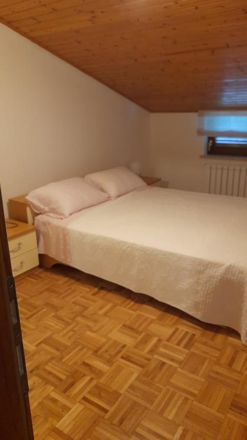 Apartment Maras Poreč Exteriör bild