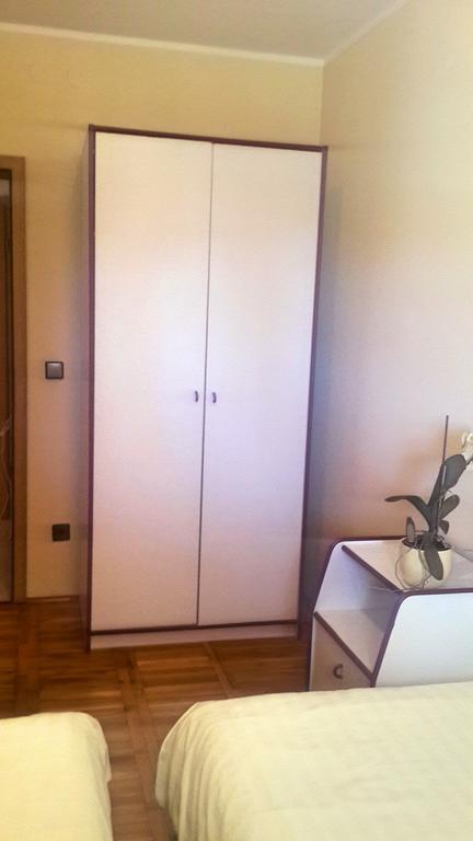 Apartment Maras Poreč Exteriör bild